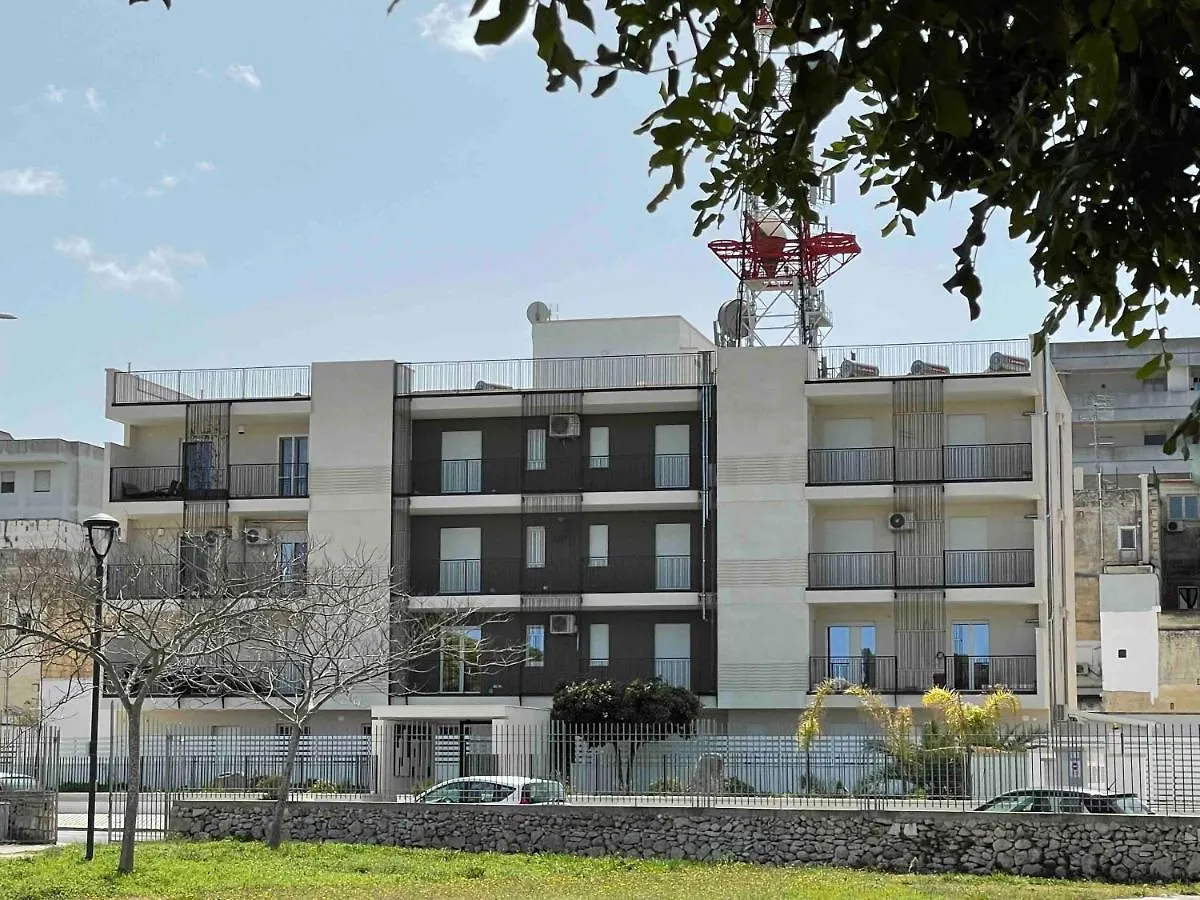 Lecce Parkside Apartment